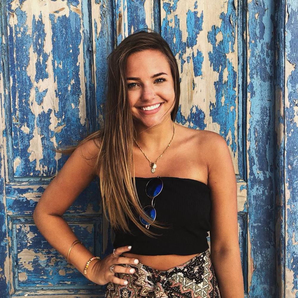 Meet your Posher, Tayler